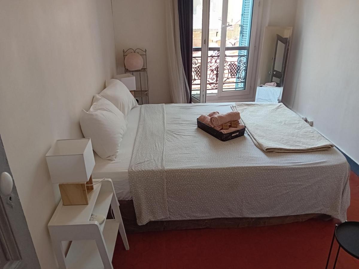 La Plaine Cours Julien: Creative Quarter Private Room Marseille Exterior photo